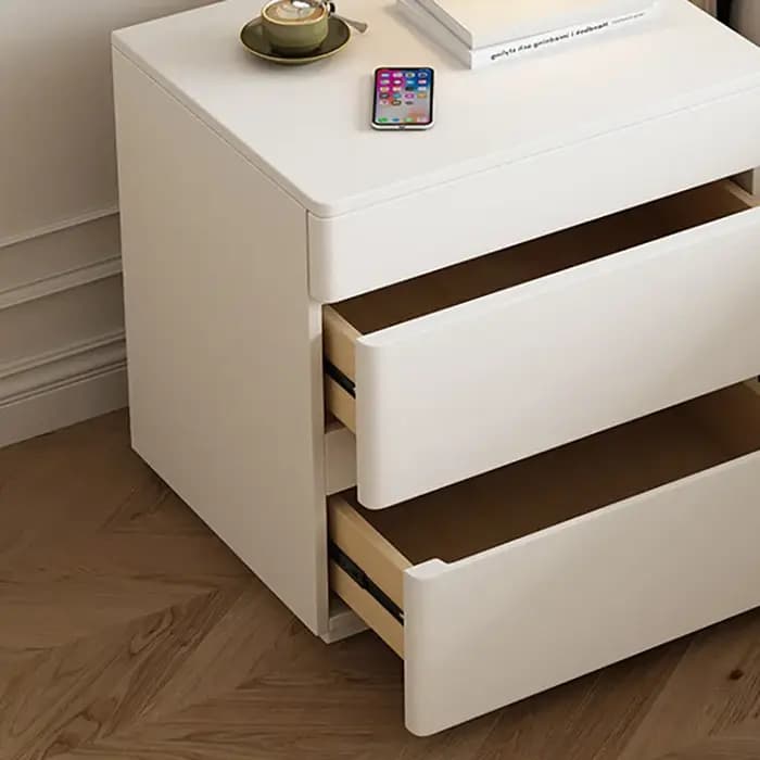 Table de chevet nordique crème avec compartiment secret sécurisé