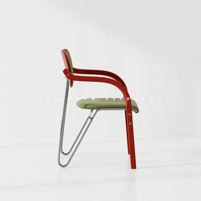 Chaise de salle à manger en bois