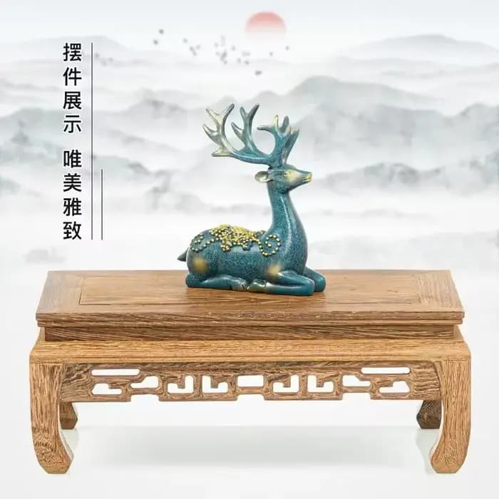 Table sculptée rétro en bois massif