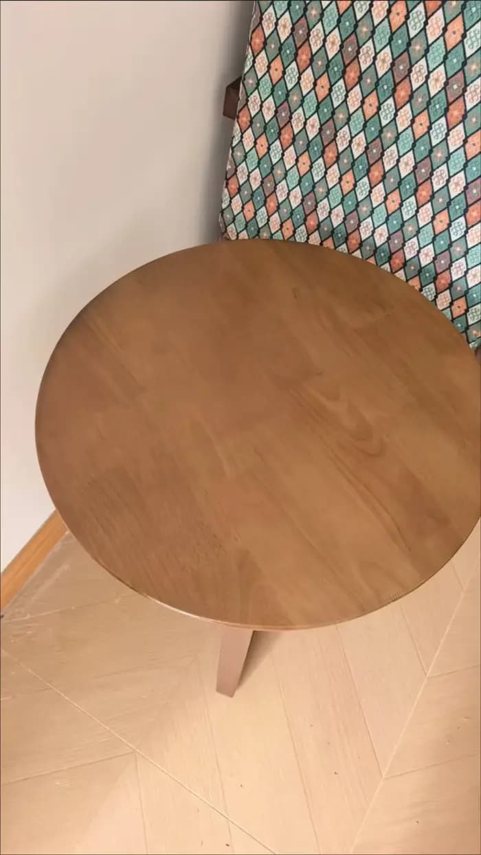 Table de salle à manger ronde en bois massif de caoutchouc