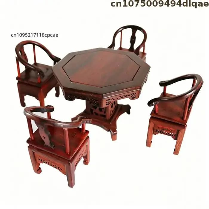 Miniature de fauteuil et table en bois de séquoia de style antique
