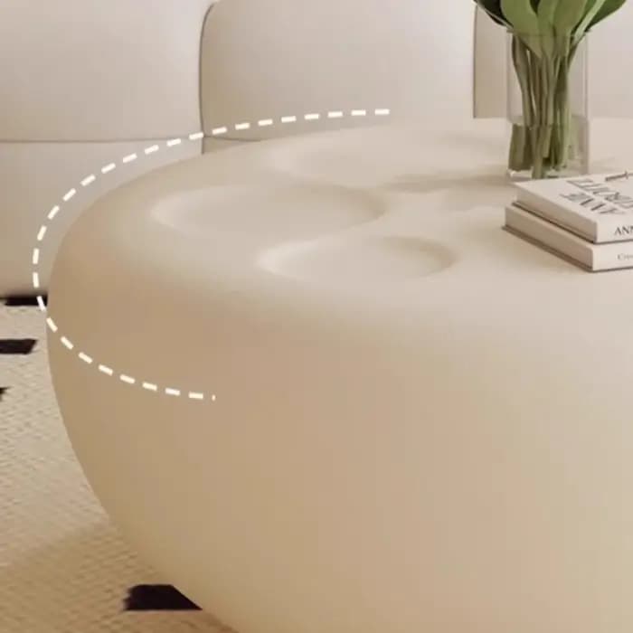 Table basse en forme de patte de chat