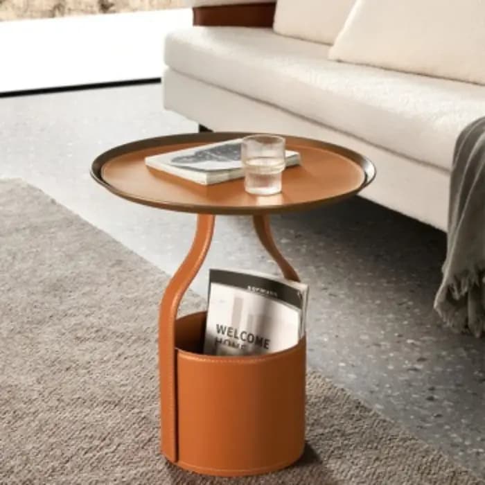 Table d'appoint minimaliste italienne en cuir