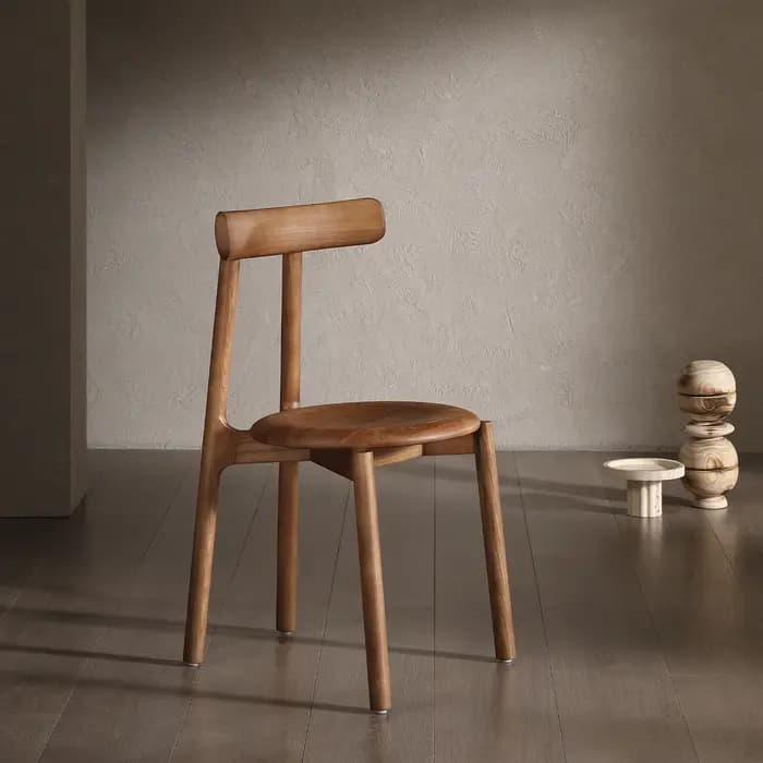 Chaise de salle à manger de luxe haut de gamme en bois massif de style médiéval