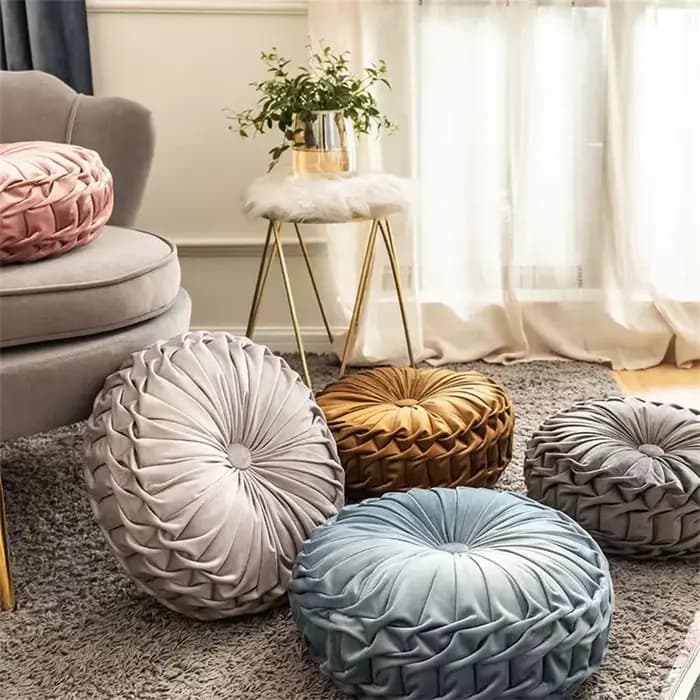 Coussin rond plissé en velours pour canapé
