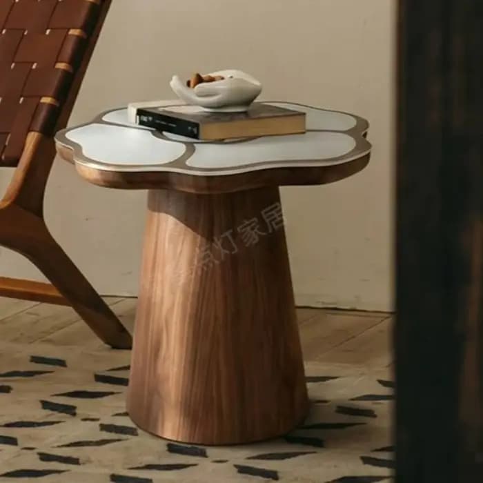 Petites tables basses en bois