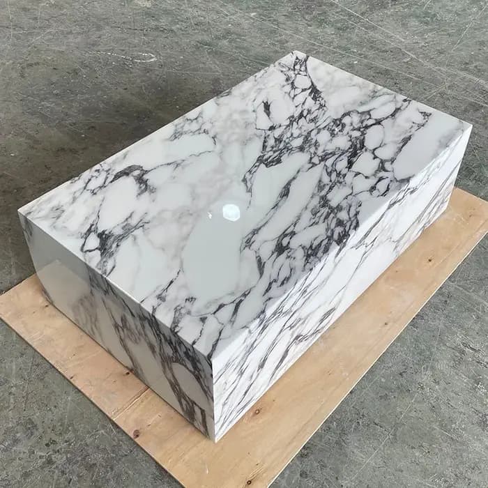 Petite table basse ronde avec tiroirs