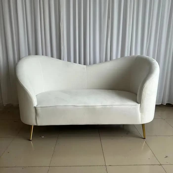 Fabrication de canapé trône en velours blanc chaud d'hôtel pour l'événement de mariage