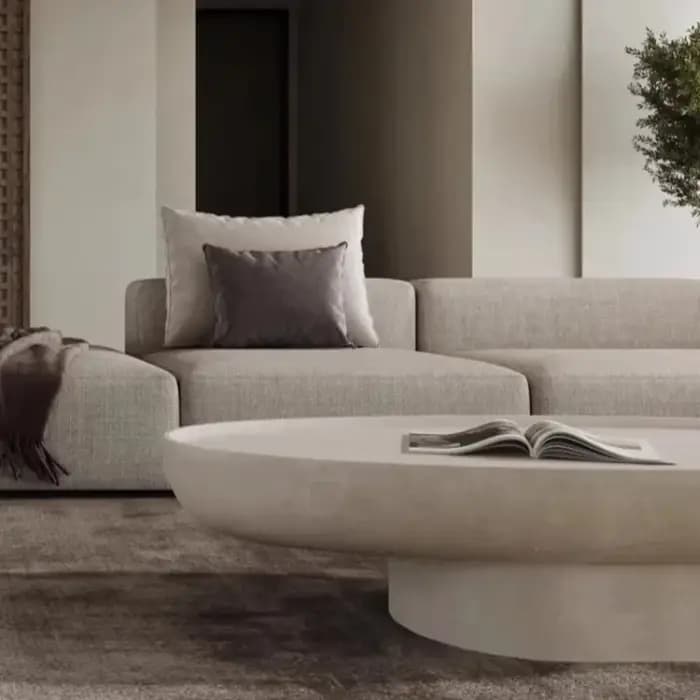 Table basse ovale moderne et décorative