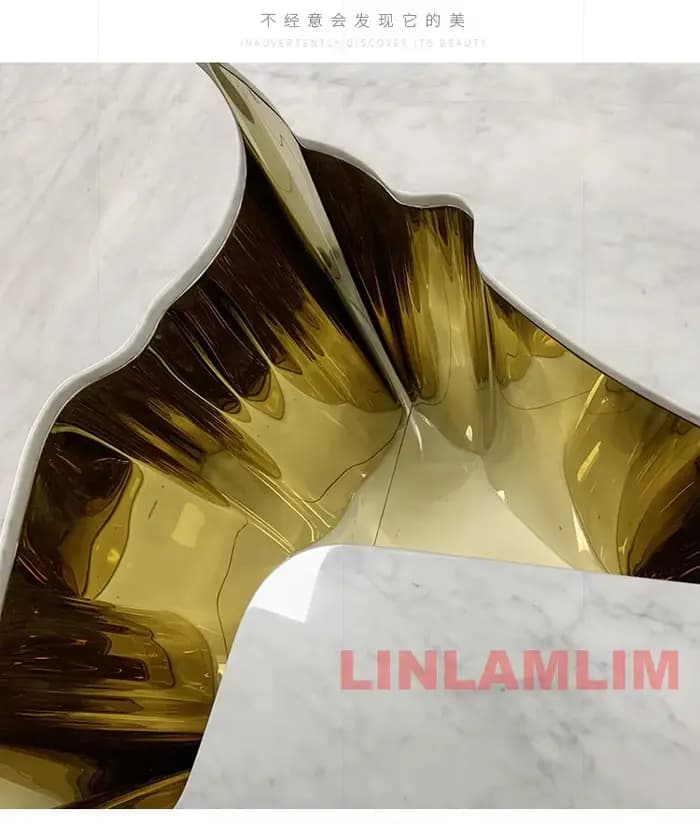 Table basse design haute brillance