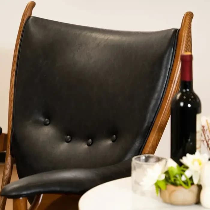 Chaises de salon en bois