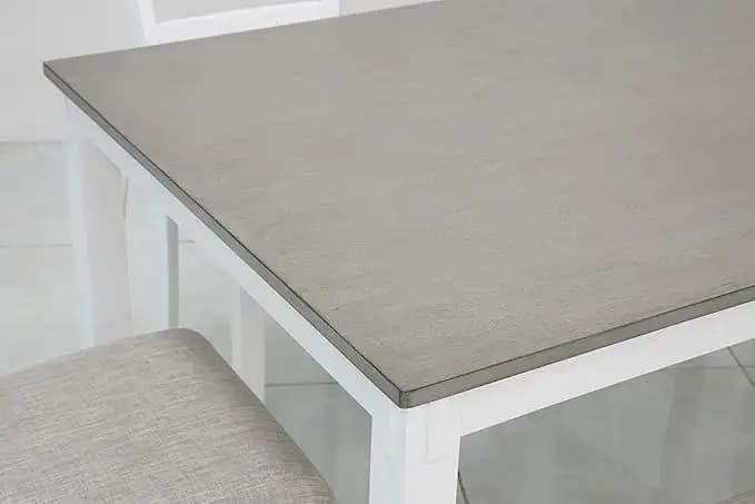 Table à manger de ferme moderne Signature Design par Ashley Stonehollow, chaises à pied et banc, bla
