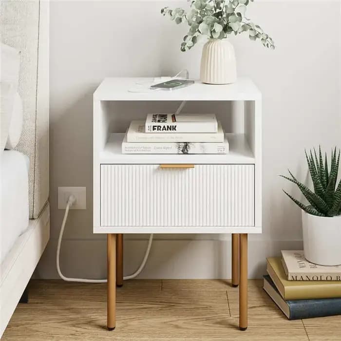 Table De chevet nordique blanche