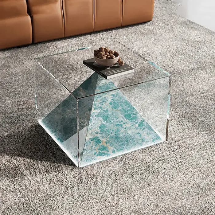 Table basse élégante de luxe