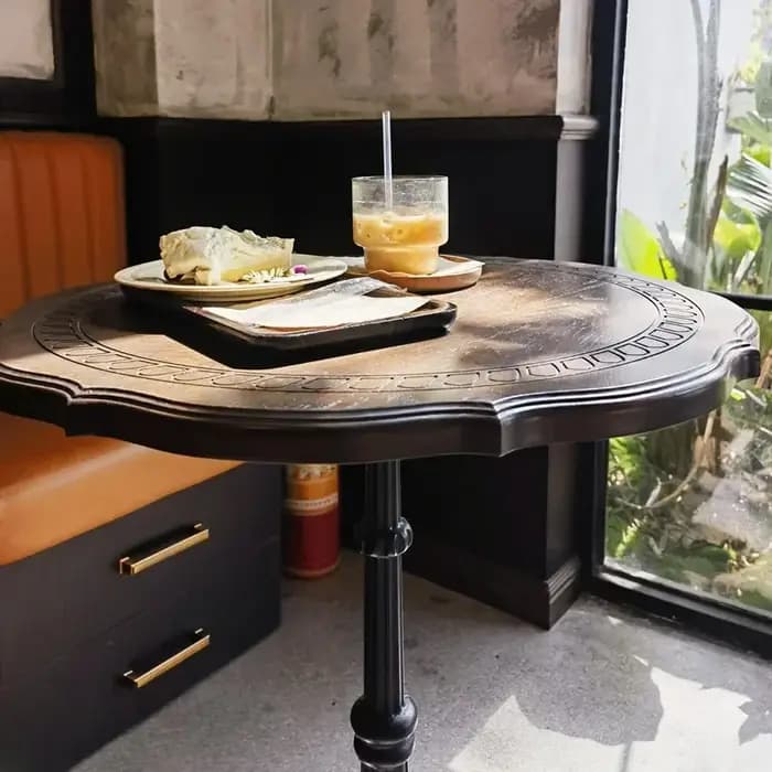 Table basse ronde d'art de fer en bois massif rétro