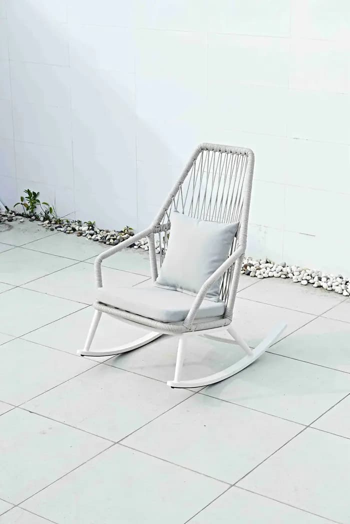 Chaise à bascule d'extérieur avec cadre en aluminium, meubles de jardin durables avec revêtement en