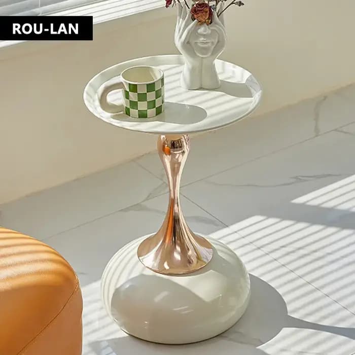 Table d'appoint pour canapé