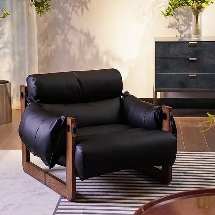 Fauteuil en cuir de luxe pour salon