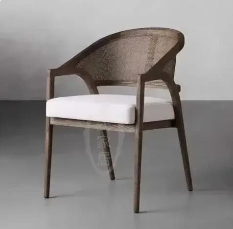 Chaise simple de luxe, mobilier moderne du milieu du siècle