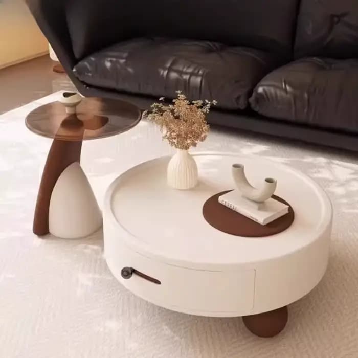 Tables basses rondes en noyer