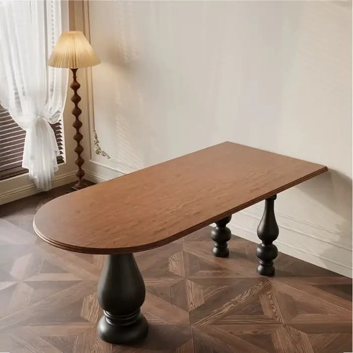 Table à manger moderne en bois