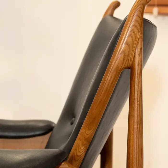 Chaises de salon en bois