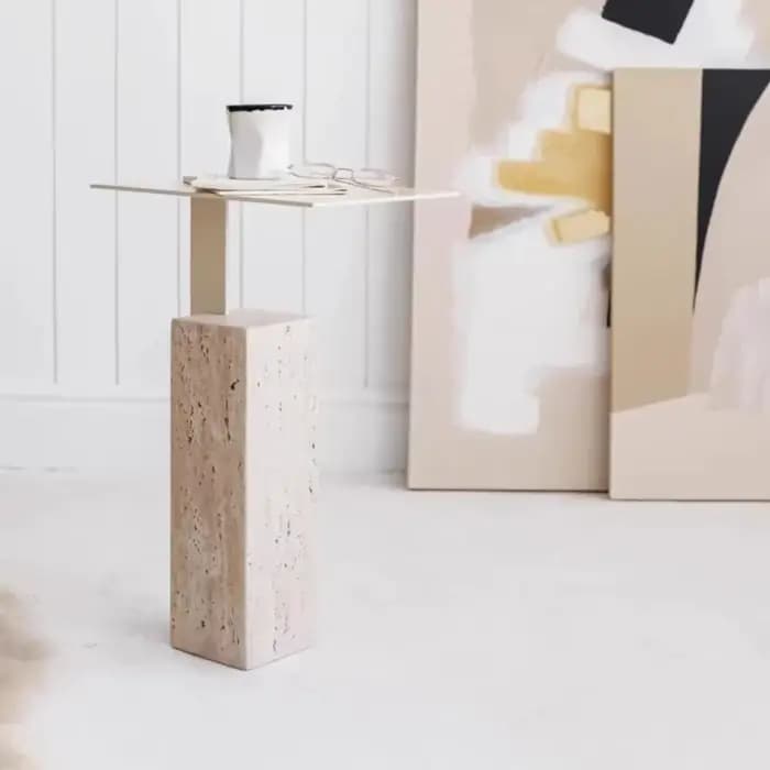 Table d'appoint industrielle pour couloir et salon