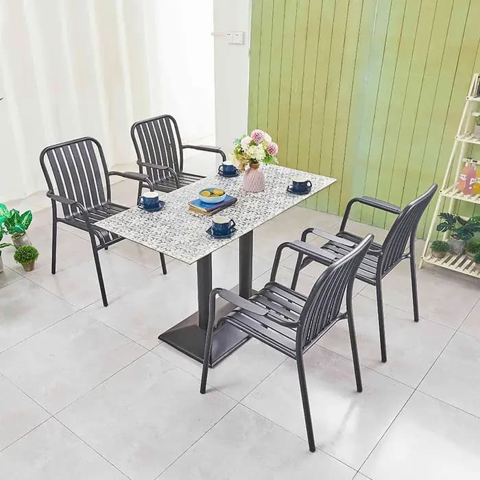Table et chaises nordiques en marbre naturel