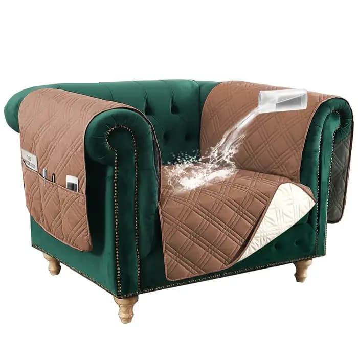 Juste de canapé matelassurera avec poche de rangement