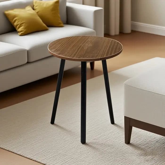 1 petite table basse à rotonité simple. | Table d'angle d'appoint pour canapé