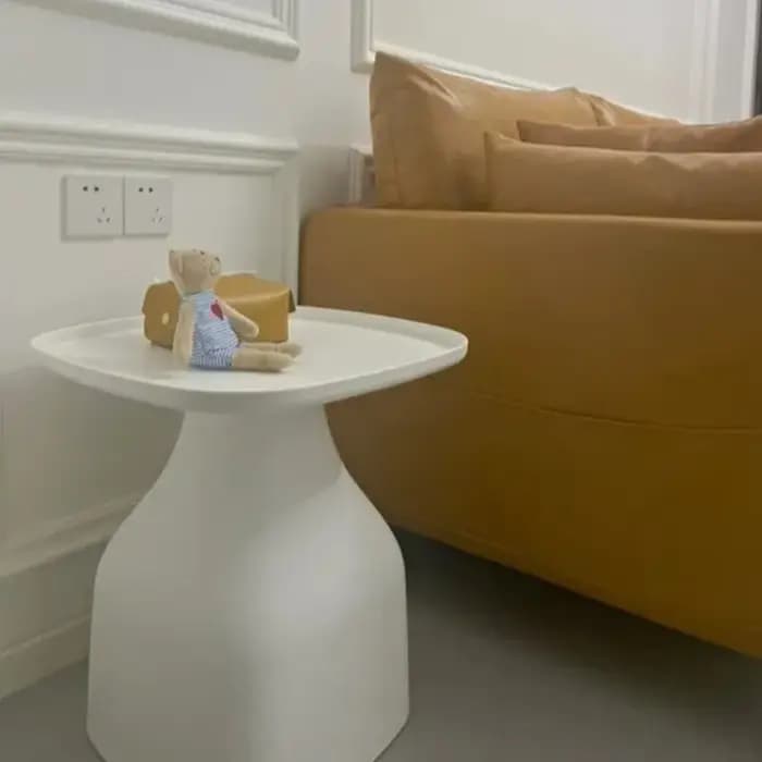Table d'appoint de chambre à coucher en plastique