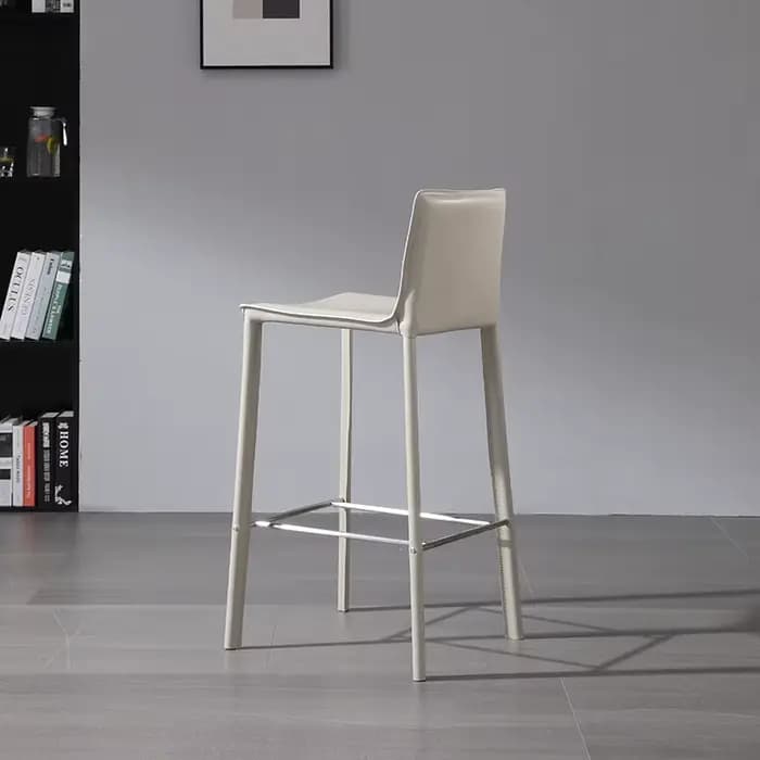 Chaises de salle à manger en cuir blanc