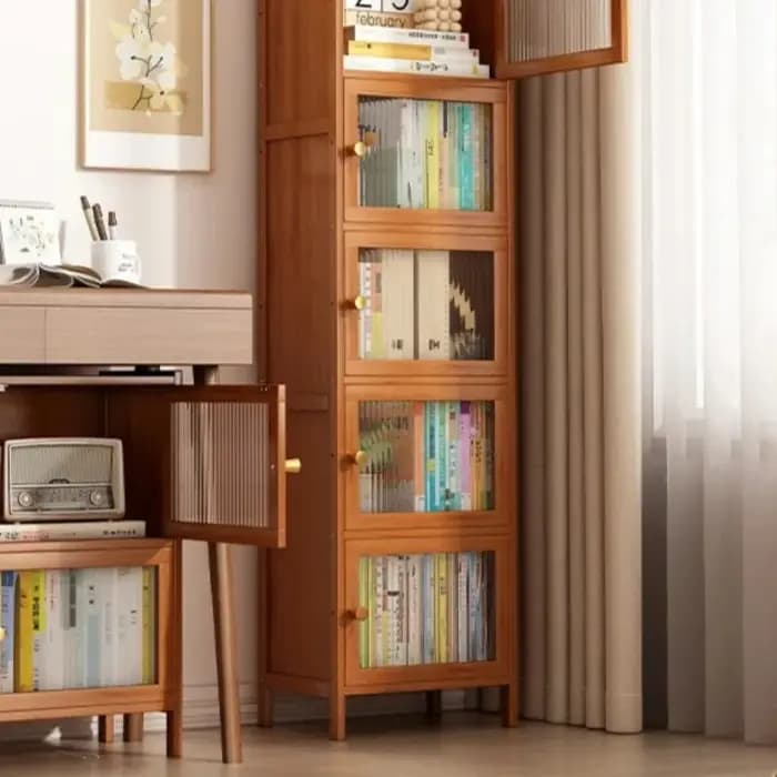 Bibliothèque étroite en bois massif