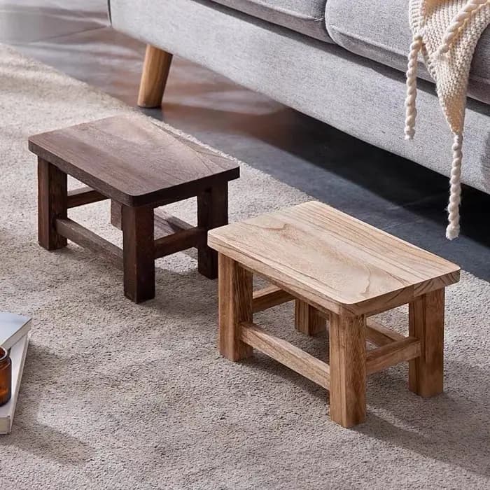 Petit tabouret en bois massif minimaliste moderne
