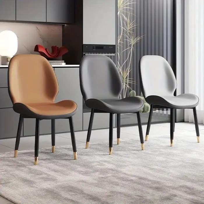 Chaise de salle à manger moderne, design ergonomique blanc et marron avec structure en métal, siège