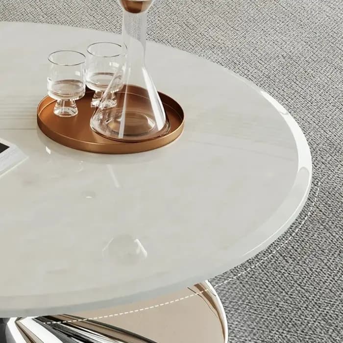 Tables basses de luxe uniques avec structure métallique