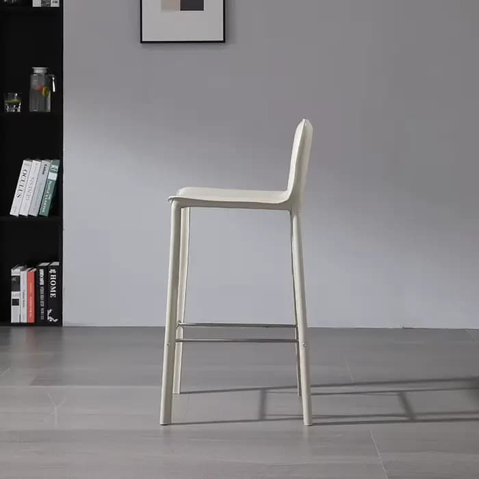 Chaises de salle à manger en cuir blanc
