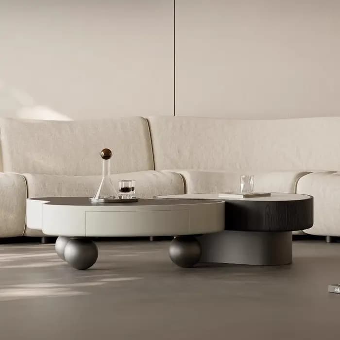 Table basse de forme spéciale avec rangement