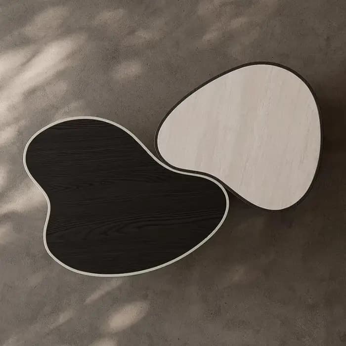 Table basse de forme spéciale avec rangement
