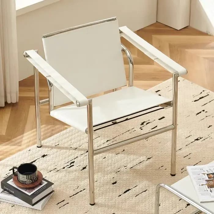Fauteuil simple de style italien Le Corbusier, fauteuil design vintage, fauteuil de loisirs en acier