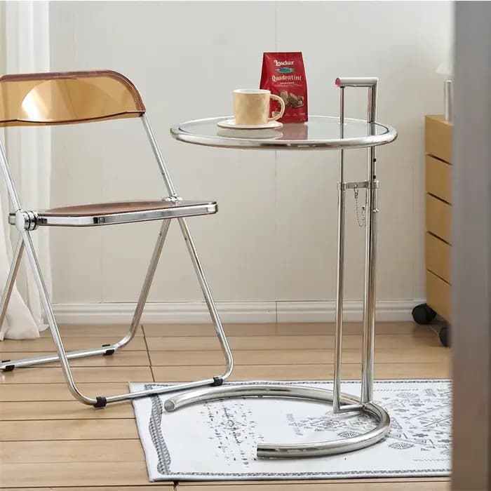 Petite table basse relevable en acier inoxydable