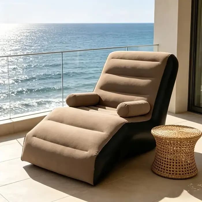 Canapé gonflable ergonomique haut de gamme, résistant à l'usure et facile à entretenir, adapté à divers environnements tels que les intérieurs modernes.