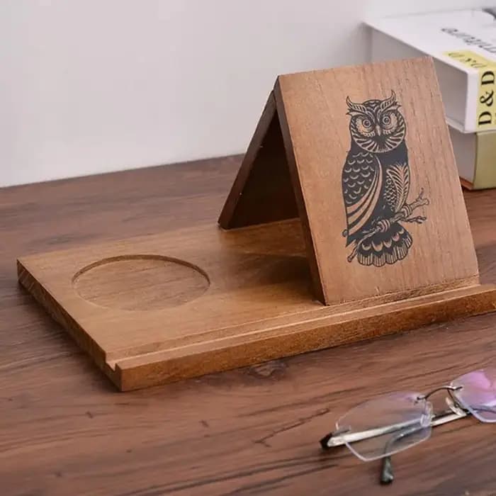 Bibliothèque triangulaire Stable pour les amateurs livres avec base tasse intégrée conception modulaire en construction
