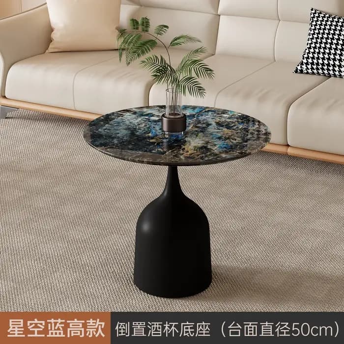 Tables basses au design moderne et minimaliste, tables basses italiennes fines de designer, meubles