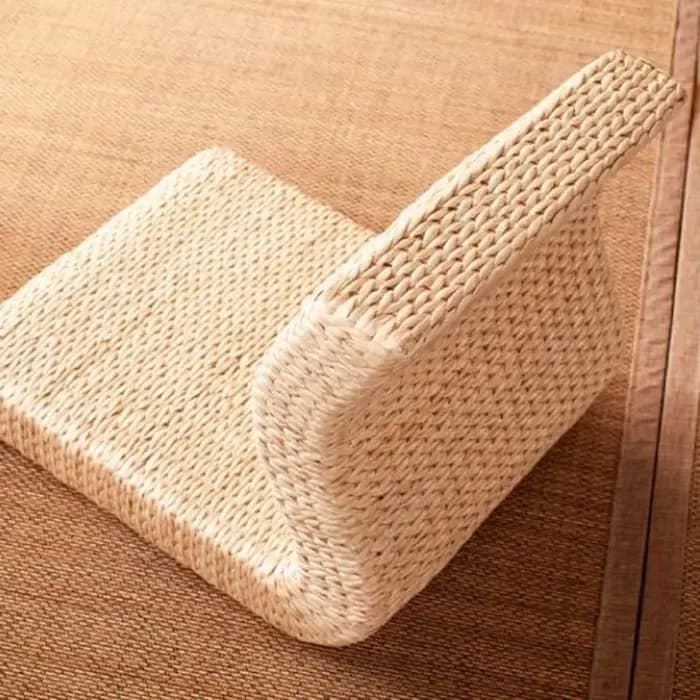 Chaise japonaise sans jambes en paille et rotin faite à la main