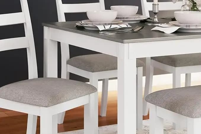 Table à manger de ferme moderne Signature Design par Ashley Stonehollow, chaises à pied et banc, bla