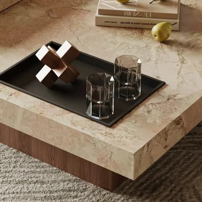 Table basse vintage pour petit appartement