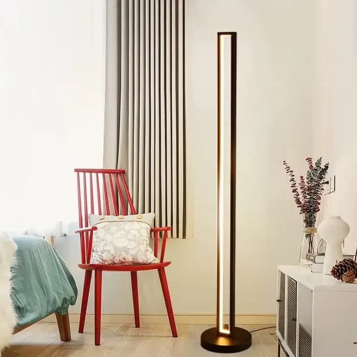 Lampadaire Style INS 2025 Nouveau Design Nordique pour Salon, Côté Canapé, Chambre à Coucher, Chevet, Lampe de Lecture Protection Oculaire