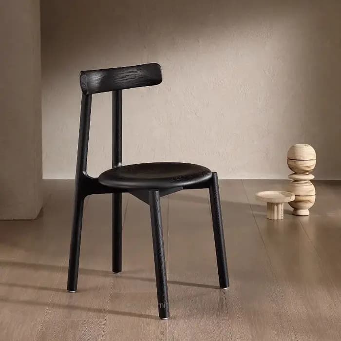 Chaise de salle à manger de luxe haut de gamme en bois massif de style médiéval
