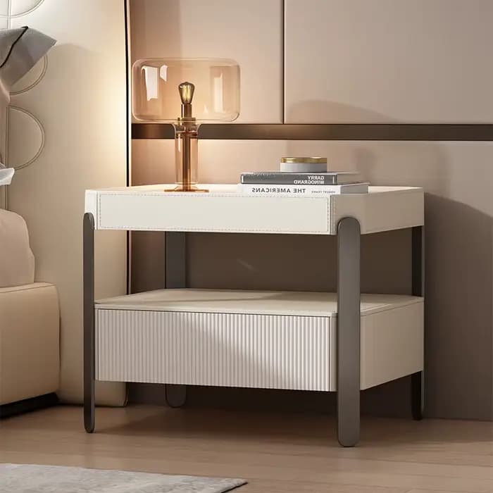 Table De chevet italienne tendance